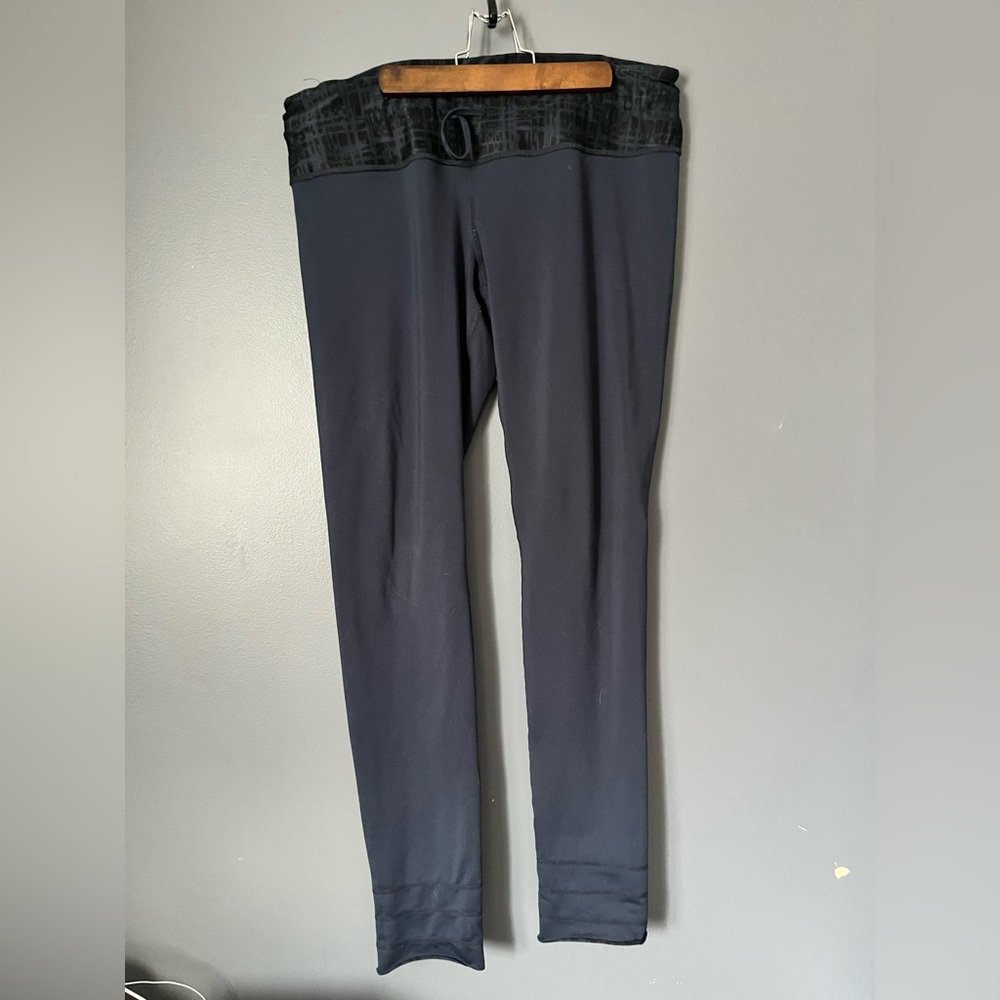 Marika Black and blue reversible Leggings